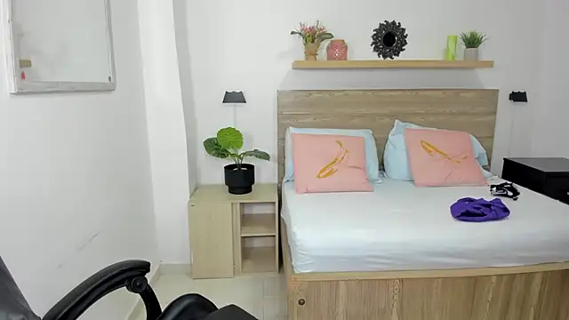 enma30  online show from February 8, 2025, 12:39 pm