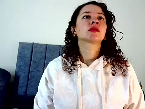 Snapshot of ArtesanaMK chatting on September 28, 2025, 11:28 am ArtesanaMK online show from September 28, 2025, 11:28 am