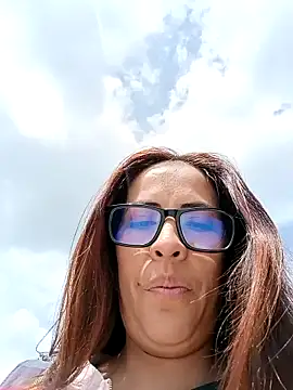 Lena-32 online show from February 7, 2025, 6:45 pm