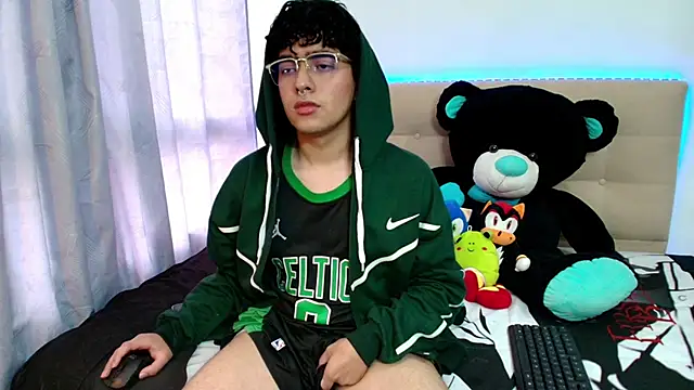  nickconnor01 online show from December 15, 2024, 10:04 pm