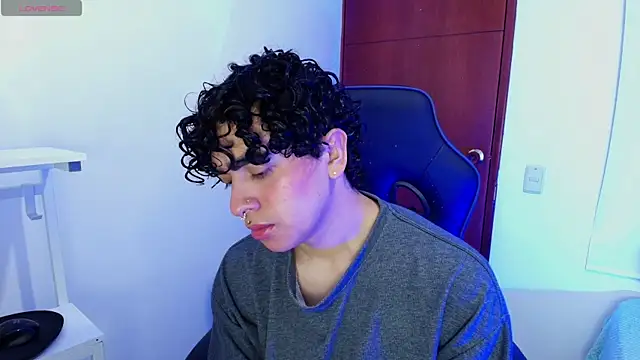  nickconnor01 online show from March 22, 2025, 5:31 pm