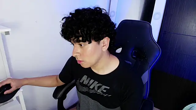  nickconnor01 online show from February 24, 2025, 8:58 pm