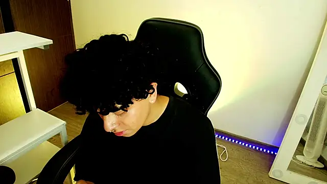  nickconnor01 online show from February 8, 2025, 11:02 pm