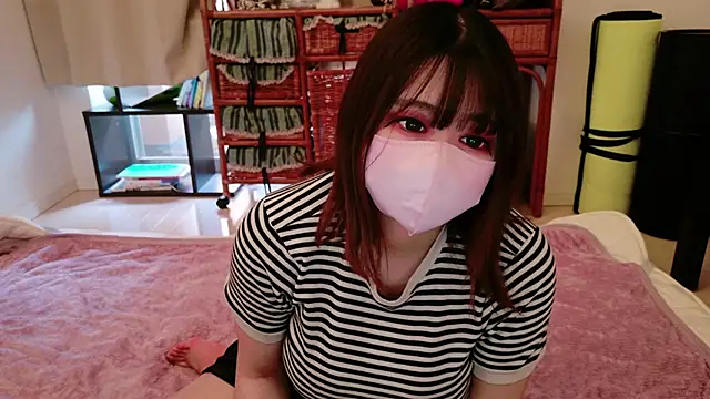 Megu Melon online show from June 6, 2026, 7:13 am