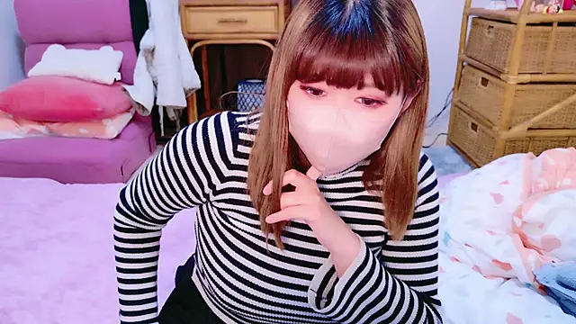 Megu Melon online show from March 12, 2025, 11:32 am