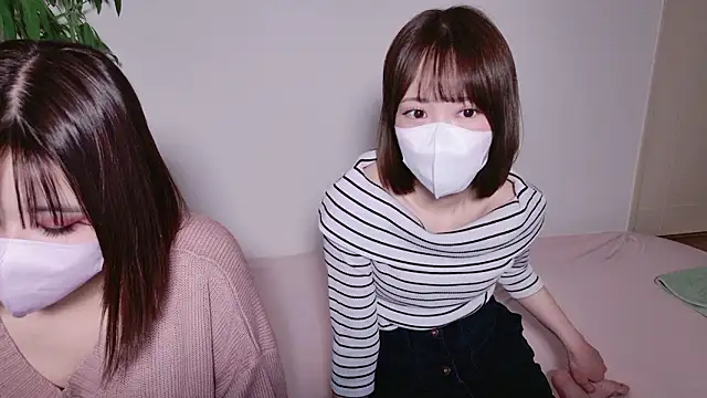 Megu Melon online show from March 4, 2026, 2:03 pm