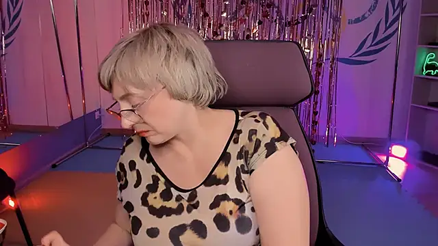 Snapshot of sugar_vivien chatting on February 28, 2025, 7:25 pm sugar vivien online show from February 28, 2025, 7:25 pm