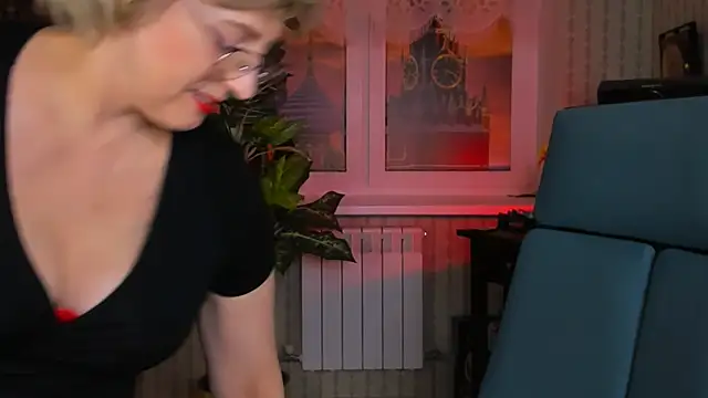 Snapshot of sugar_vivien chatting on March 6, 2025, 1:14 pm sugar vivien online show from March 6, 2025, 1:14 pm