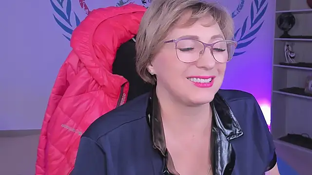 Snapshot of sugar_vivien chatting on September 25, 2025, 6:58 pm sugar vivien online show from September 25, 2025, 6:58 pm