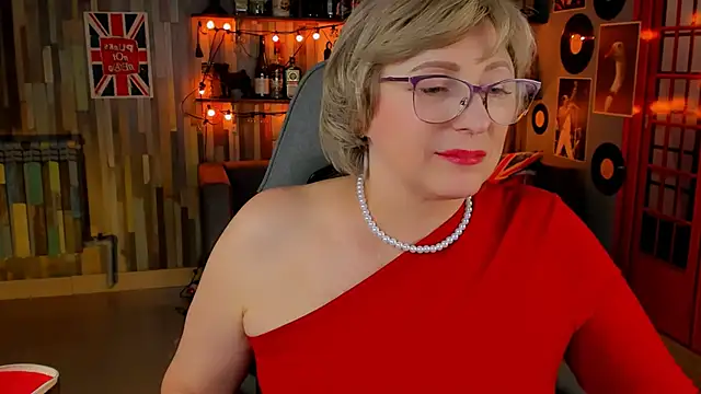 Snapshot of sugar_vivien chatting on March 8, 2025, 4:17 pm sugar vivien online show from March 8, 2025, 4:17 pm