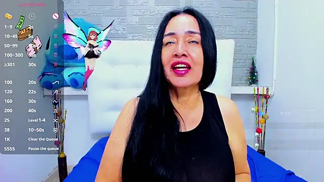 HorniestMilf online show from November 17, 2025, 7:51 pm