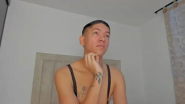 JulianRose 1 online show from February 25, 2026, 11:21 am