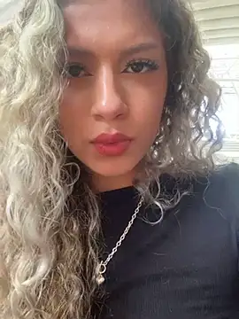 Melina-Smith online show from March 18, 2025, 7:44 pm