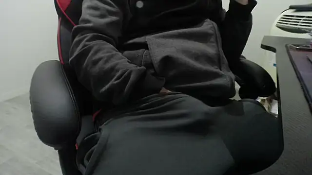 Dandi19 online show from November 14, 2025, 8:34 pm