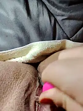 xxcatwomanxx online show from February 13, 2025, 1:05 pm