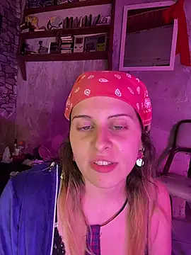 Snapshot of FlorBich chatting on May 8, 2026, 4:38 am FlorBich online show from May 8, 2026, 4:38 am