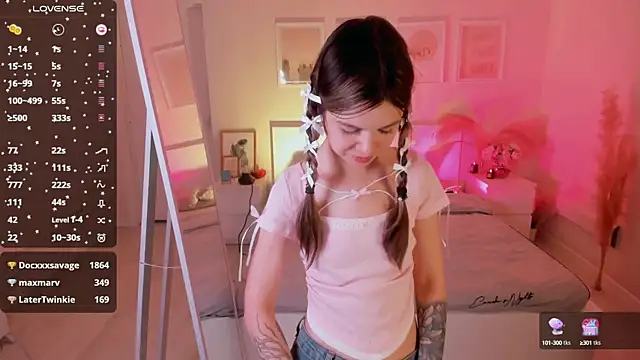 Lil Amelie online show from February 3, 2025, 5:24 pm