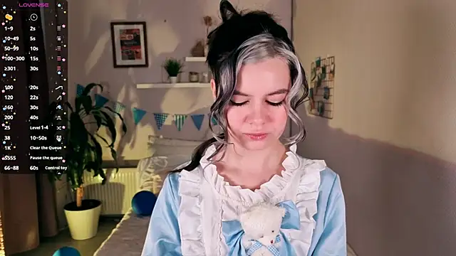 Lil Amelie online show from October 4, 2025, 8:05 am