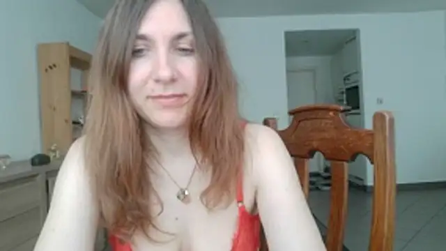 Snapshot of JasmineGlamour chatting on May 31, 2026, 6:09 pm JasmineGlamour online show from May 31, 2026, 6:09 pm