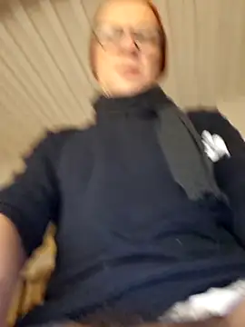 wedge75 online show from March 5, 2026, 9:06 am