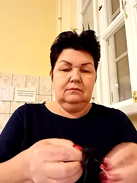 FantasyMichelle online show from January 28, 2025, 5:46 pm