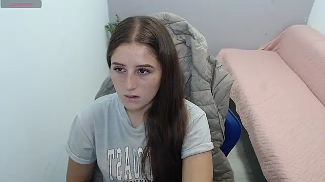 Snapshot of valerie_diaz1 chatting on February 3, 2026, 1:27 pm valerie diaz1 online show from February 3, 2026, 1:27 pm