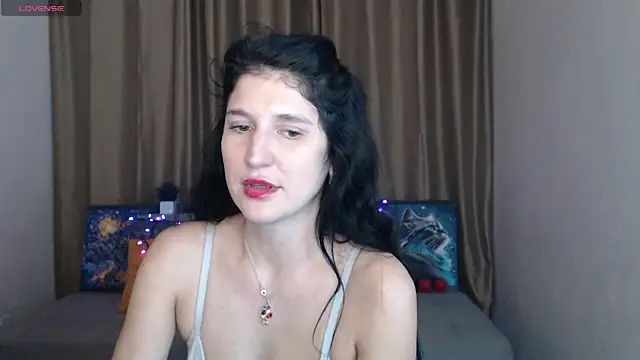 Alianna Solo Kisses online show from March 13, 2025, 12:35 pm