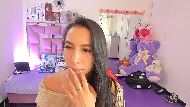 AriadnaCappelletty online show from January 6, 2026, 4:22 pm