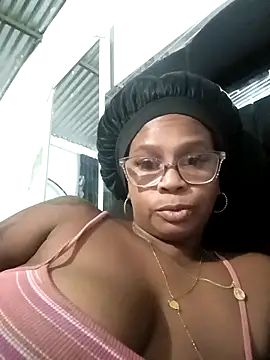 Melanie candy  online show from October 13, 2025, 11:16 pm