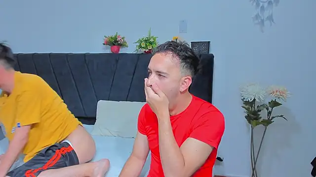 big-dicktop23 online show from September 18, 2025, 9:51 pm