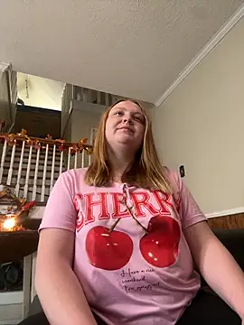 PhatAssBlond online show from October 20, 2025, 9:04 pm