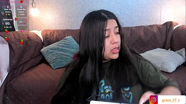 Snapshot of grace77__ chatting on April 25, 2026, 12:30 pm grace77 online show from April 25, 2026, 12:30 pm