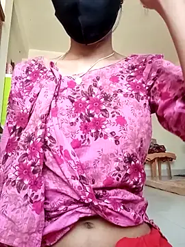 Raya-Moni online show from November 18, 2025, 7:55 am