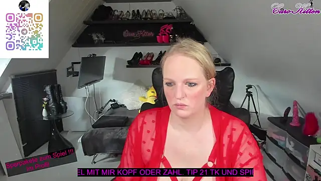 caro kitten online show from October 18, 2025, 10:06 am