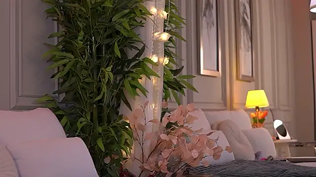 NicoleCellini online show from March 23, 2026, 7:36 pm