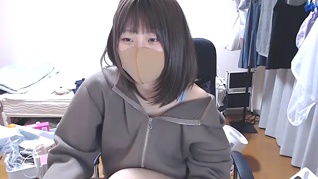 Snapshot of izumi__123 chatting on October 7, 2025, 2:18 pm izumi 123 online show from October 7, 2025, 2:18 pm