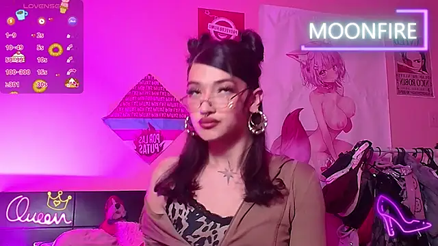 Snapshot of moonfiredancer chatting on February 14, 2026, 10:59 am moonfiredancer online show from February 14, 2026, 10:59 am