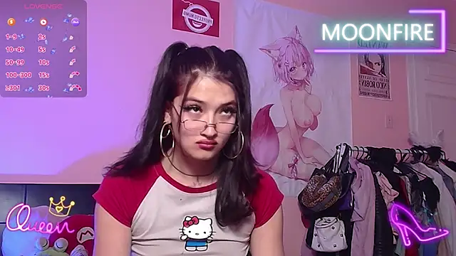 Snapshot of moonfiredancer chatting on December 23, 2025, 2:33 am moonfiredancer online show from December 23, 2025, 2:33 am