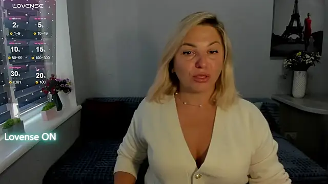 sweet   margaret online show from October 15, 2025, 11:07 am