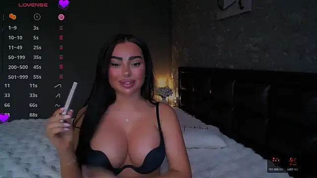 babyleilaa online show from March 22, 2025, 8:59 pm