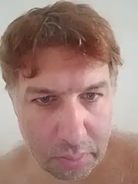 Snapshot of Olandese2682@xh chatting on July 9, 2026, 8:15 am Olandese2682xh online show from July 9, 2026, 8:15 am