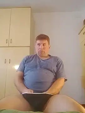Snapshot of Olandese2682@xh chatting on April 22, 2026, 3:52 pm Olandese2682xh online show from April 22, 2026, 3:52 pm