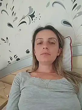 SophyGirl online show from June 16, 2026, 1:00 pm