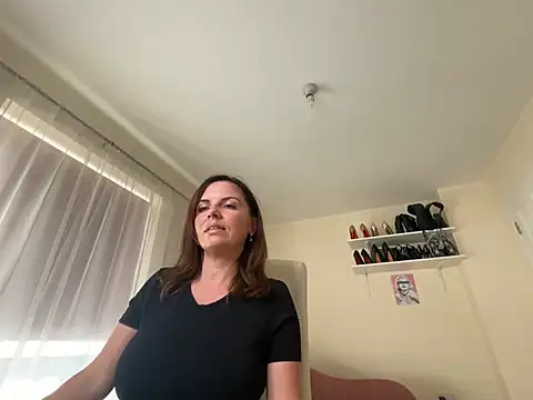 Snapshot of GoddessAlexi1 chatting on May 21, 2026, 2:47 pm GoddessAlexi1 online show from May 21, 2026, 2:47 pm