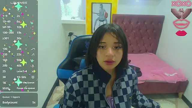 angelie 3 online show from October 19, 2025, 6:16 am