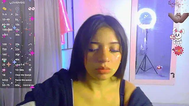 angelie 3 online show from September 15, 2025, 2:12 am