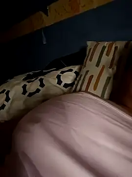 poussychats online show from January 8, 2025, 10:37 pm