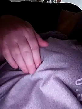 poussychats online show from March 12, 2025, 3:40 pm