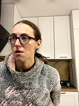 MartiniiSelenna online show from October 3, 2025, 5:42 am