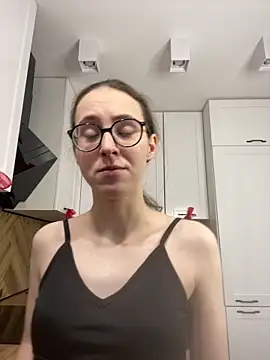 MartiniiSelenna online show from January 7, 2026, 6:51 am